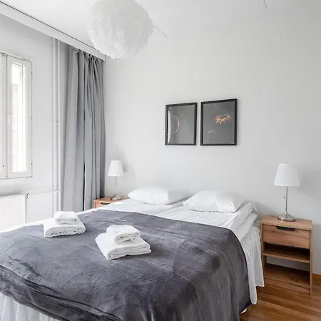 Lägenhet Comfy 1br With Sauna - Location In